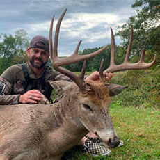 2022 Trophy Whitetail Pictures