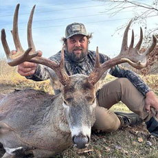 2024 Trophy Whitetail Pictures